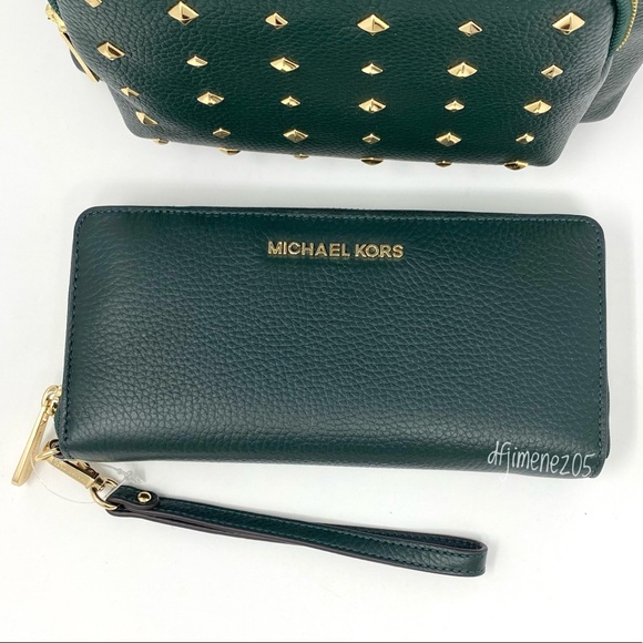 NWT Michael Kors 3 PCs set - Picture 6 of 10